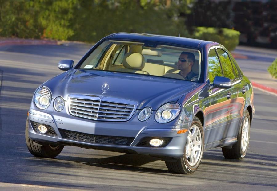  Mercedes-Benz E320 BlueTEC 2007 года  (фото 73 из 76)